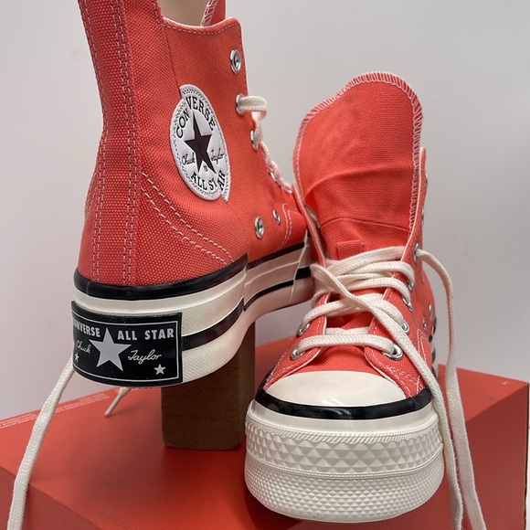 Converse WMNS CHUCK 70 PLUS HI
WATERMELON SLUSHY/MHITE/BLACK A06432C Platforms - Picture 8 of 16